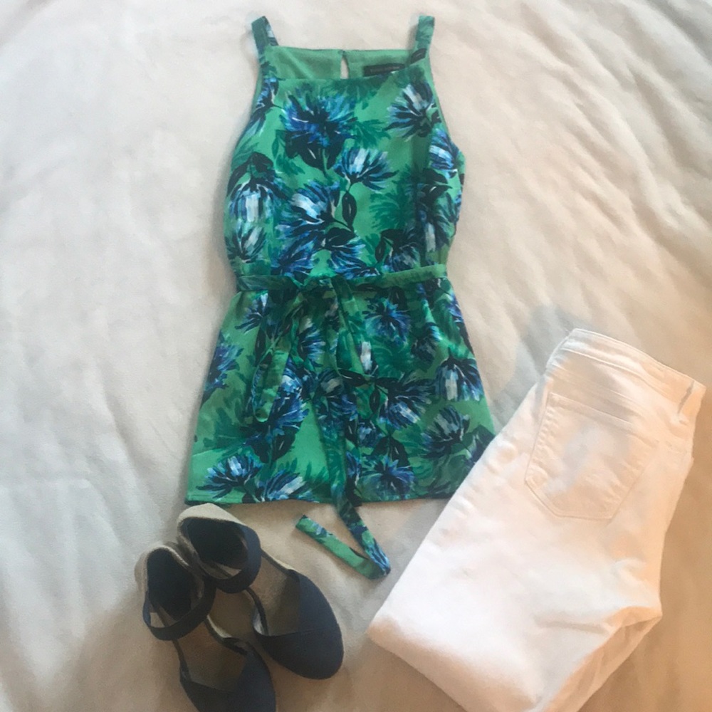 Banana Republic floral tied tank